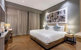 Summit Hotel Greenhills